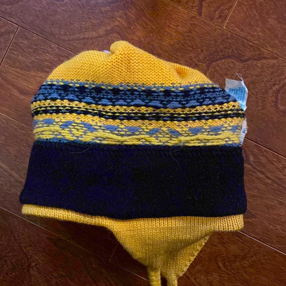 3 FOR $20 Aardvark wool hat - Picture 5 of 5